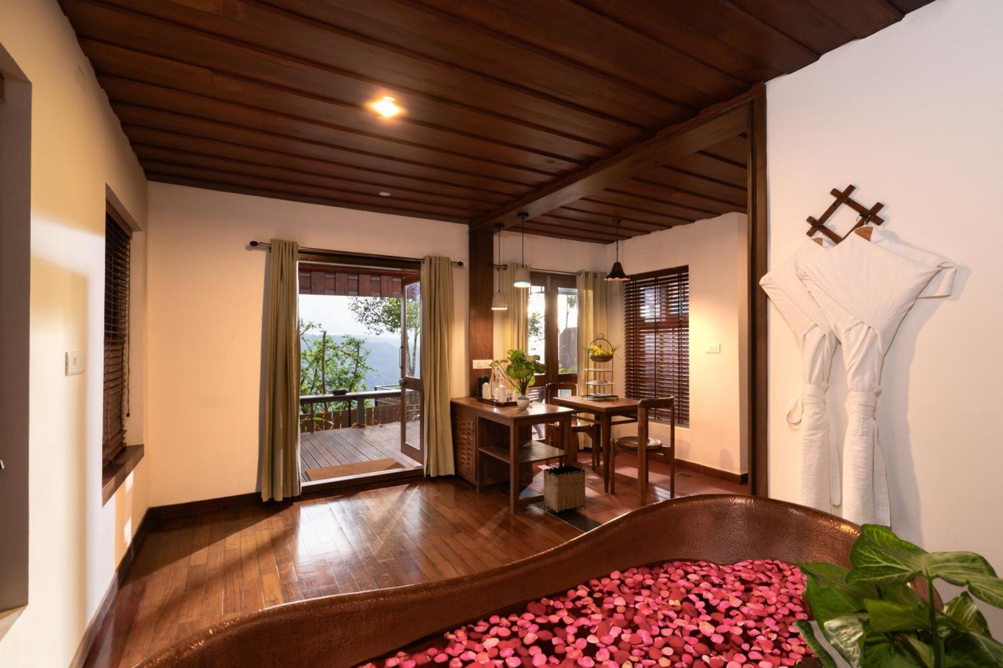 Spicetree Munnar Hotel Chinnakanal Exterior photo