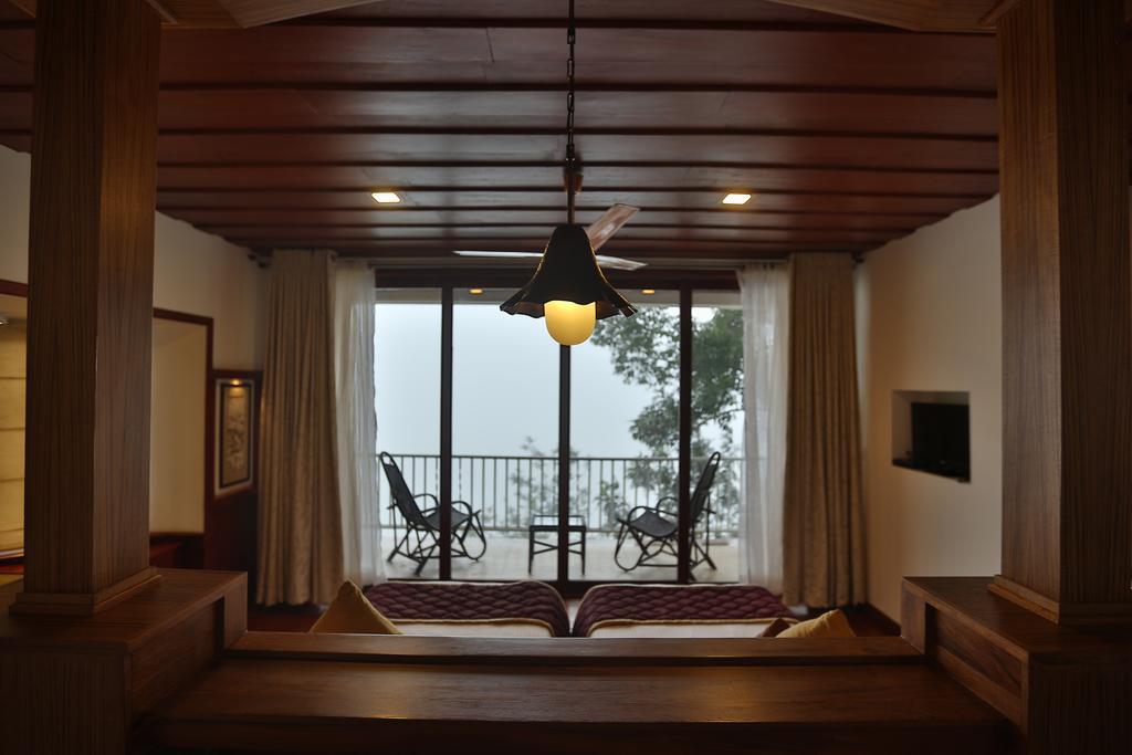 Spicetree Munnar Hotel Chinnakanal Exterior photo